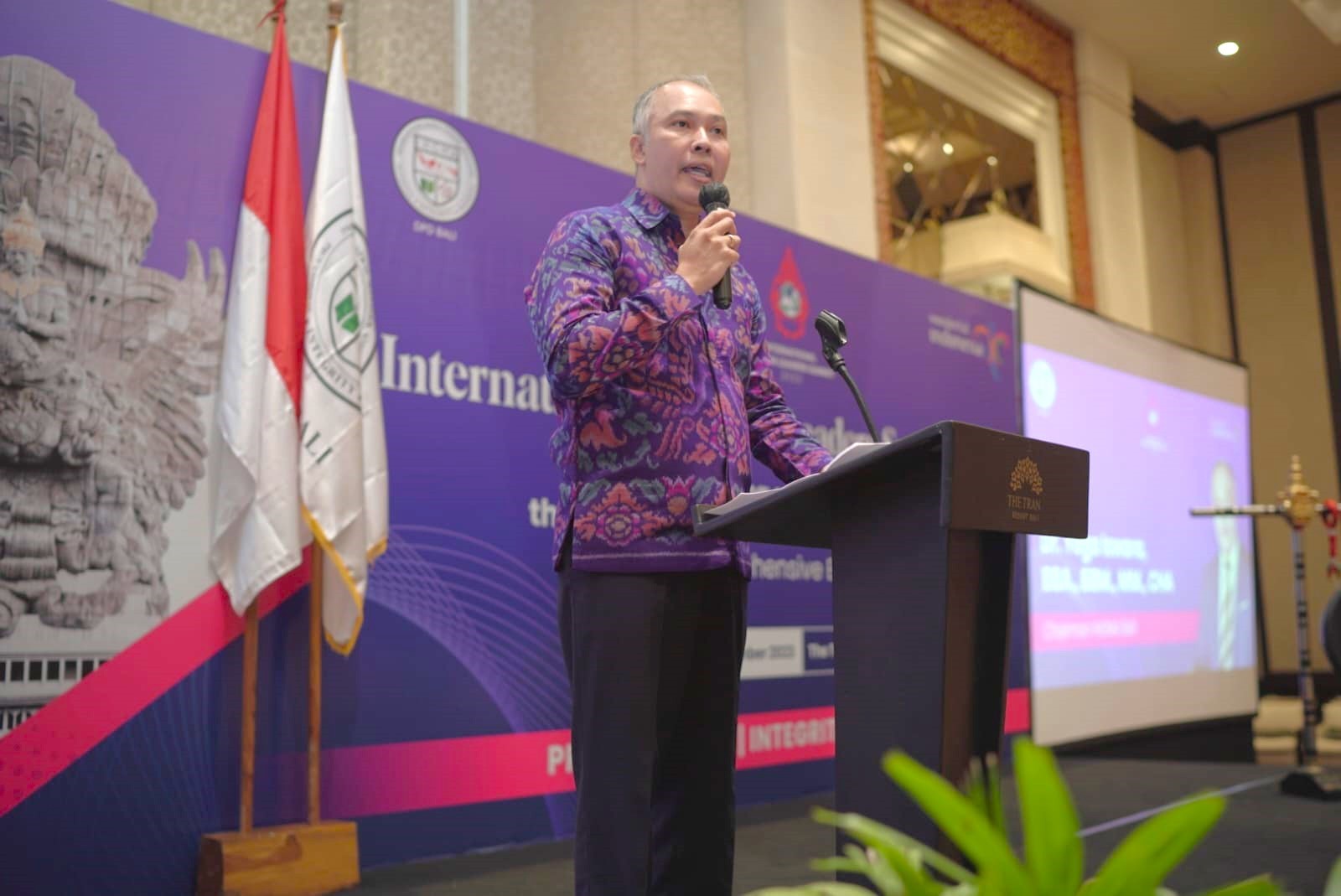 Ketua IHGMA DPD Bali Yoga Iswara menyampaikan sambutan. DOK IHGMA